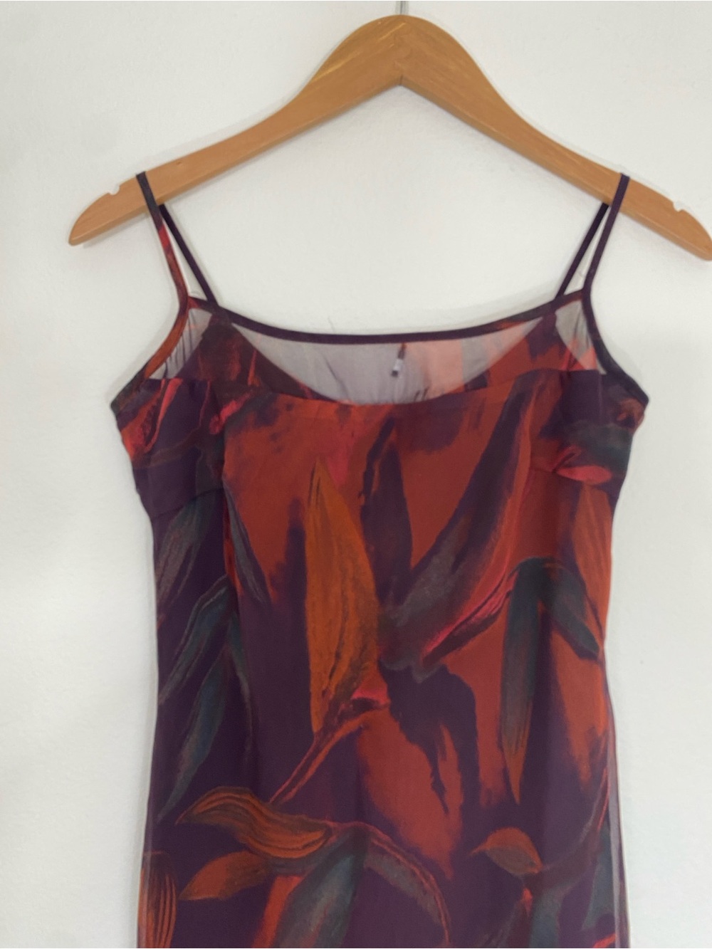 Vintage Womens Georgiou Studio Plum Red Watercolor Leaf Slip Dress Size 4 Girly - Picture 3 of 11